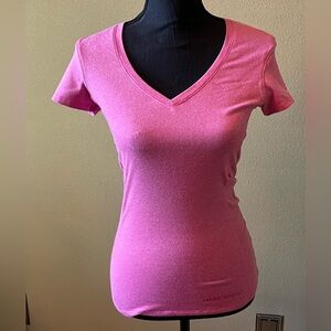 Under Armour fitted heat gear short sleeve pink top gym clothes activewear small